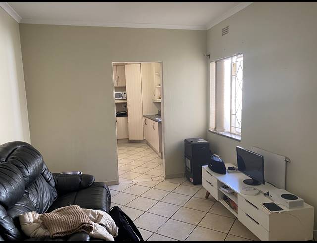 3 BEDROOM FREEHOLD FOR SALE IN PARKRAND